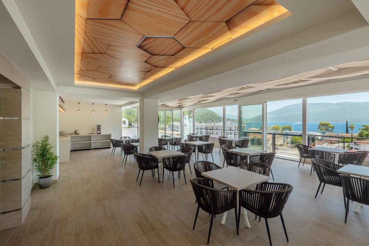 Hotel Centar Novi Herceg Novi Esterno foto