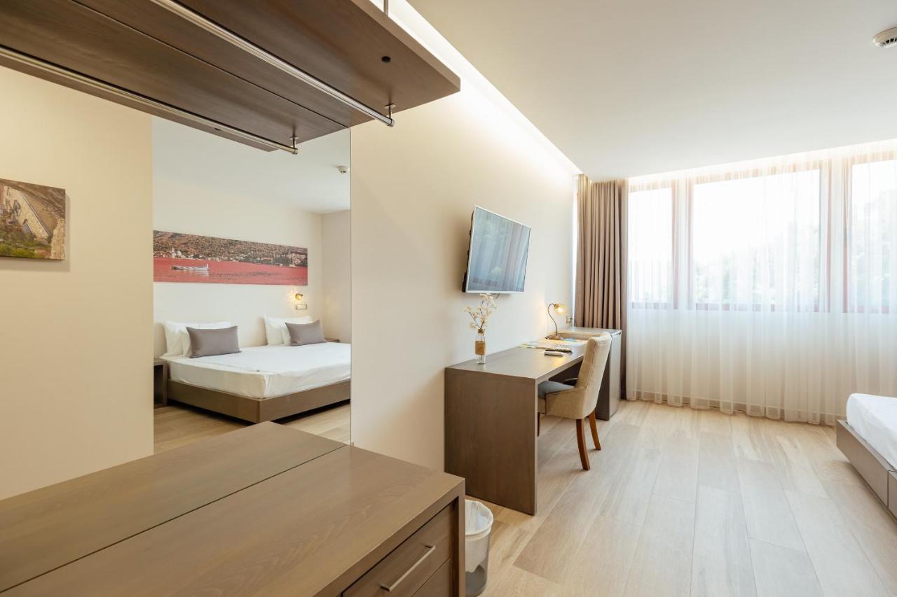 Hotel Centar Novi Herceg Novi Esterno foto