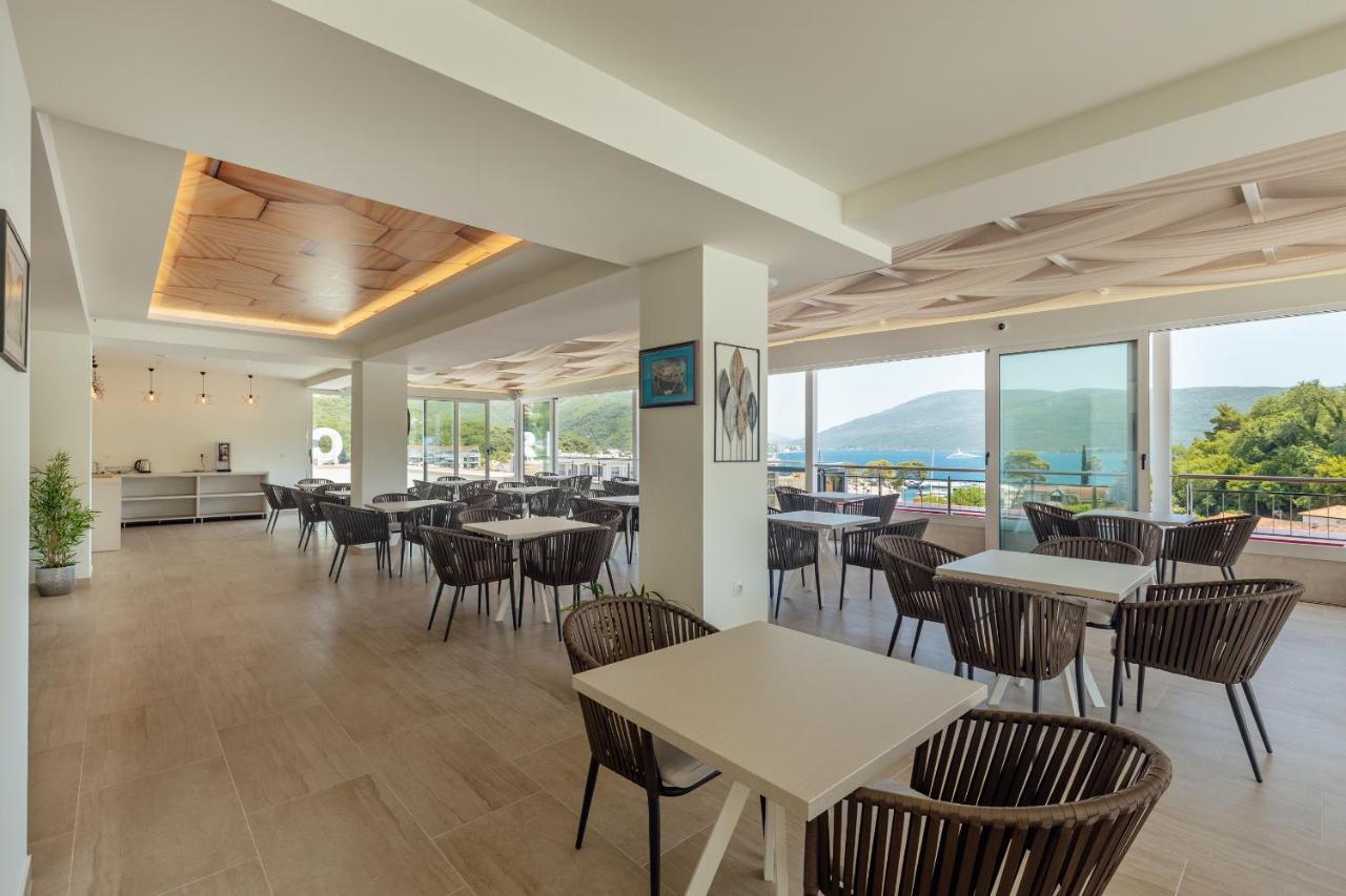Hotel Centar Novi Herceg Novi Esterno foto