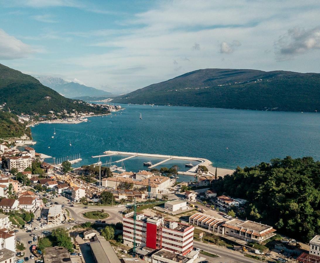 Hotel Centar Novi Herceg Novi Esterno foto